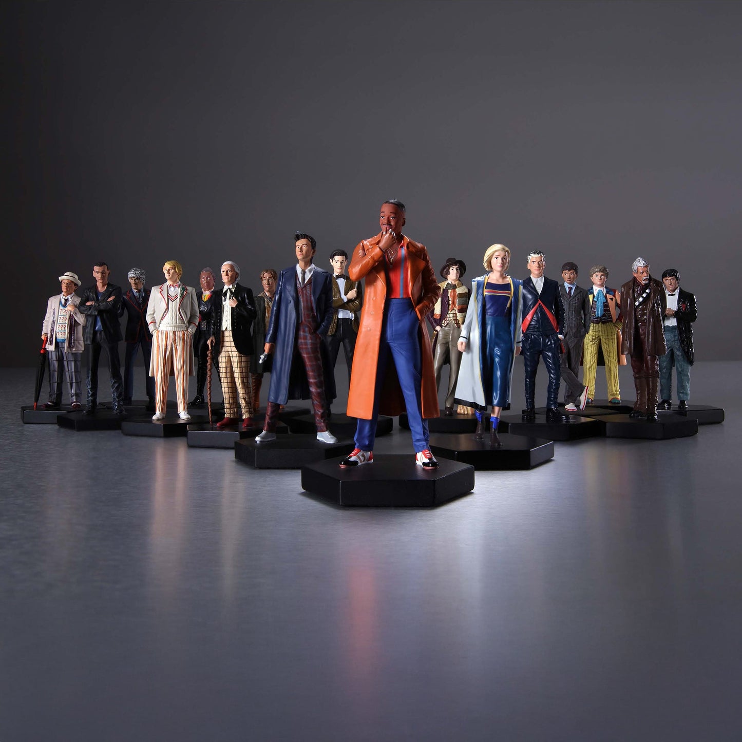 TARDIS Display Case with Figurines of 17 Doctors