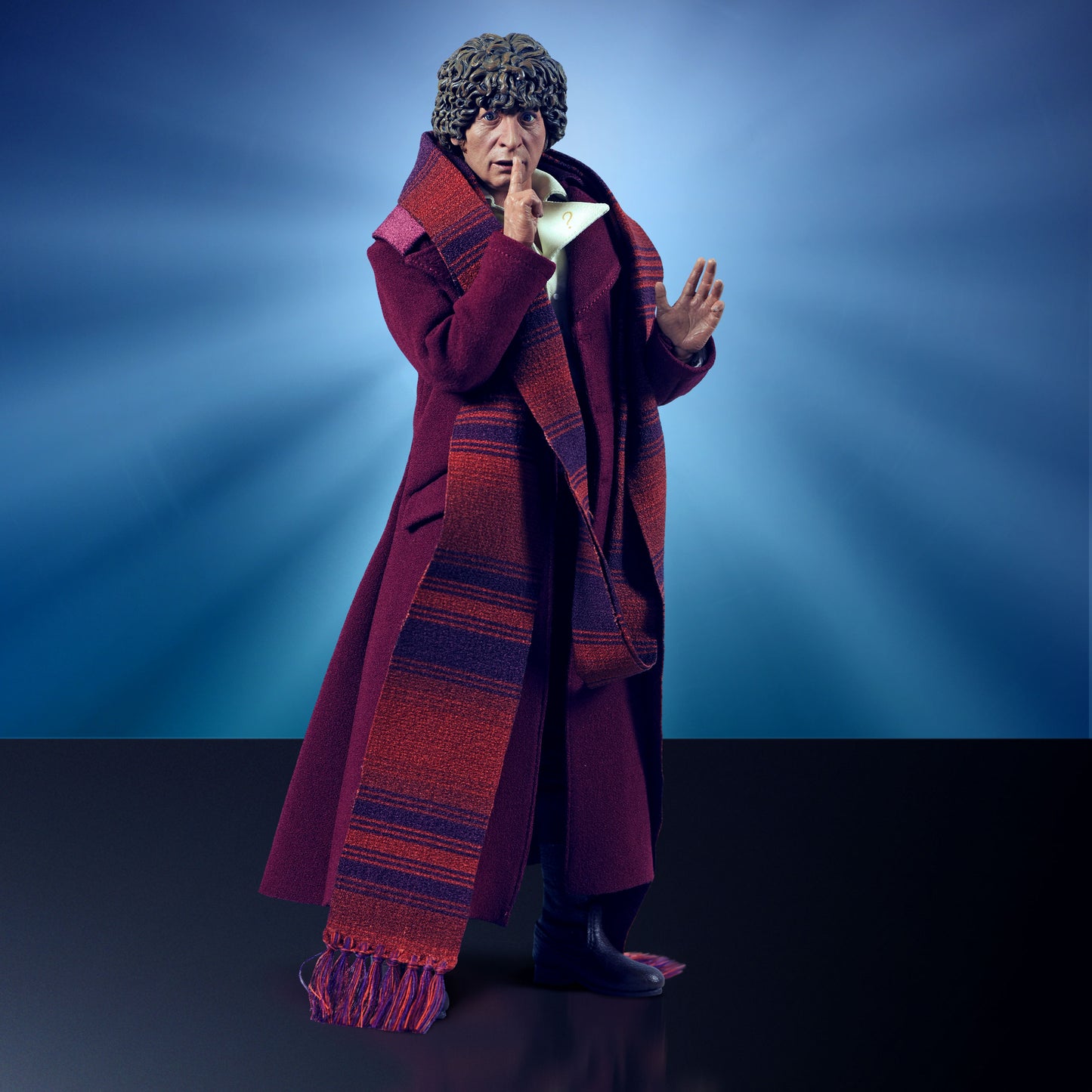 Fourth Doctor One Sixth Scale Collector Figure