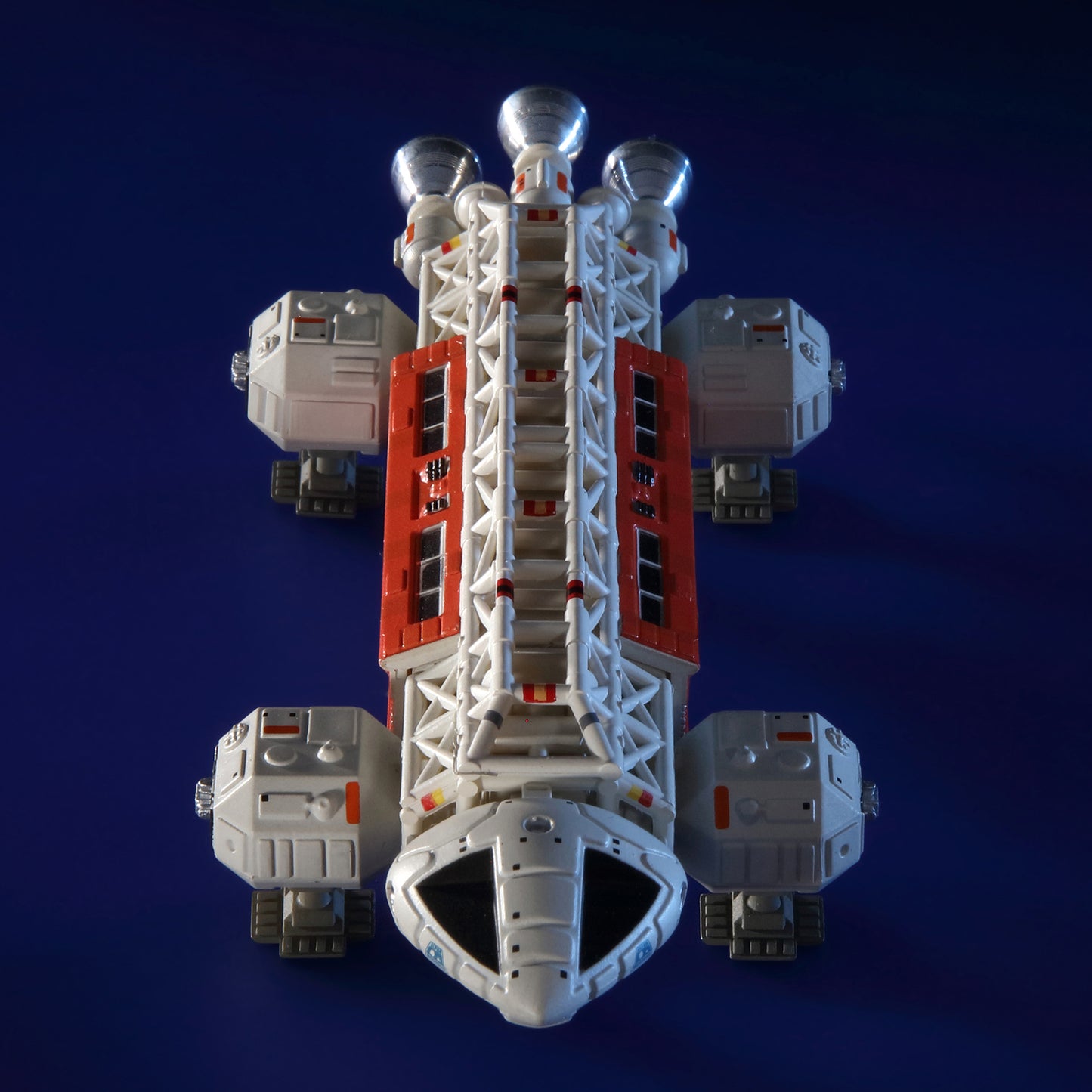 Space 1999 DELUXE 5inch VIP EAGLE - ALP5