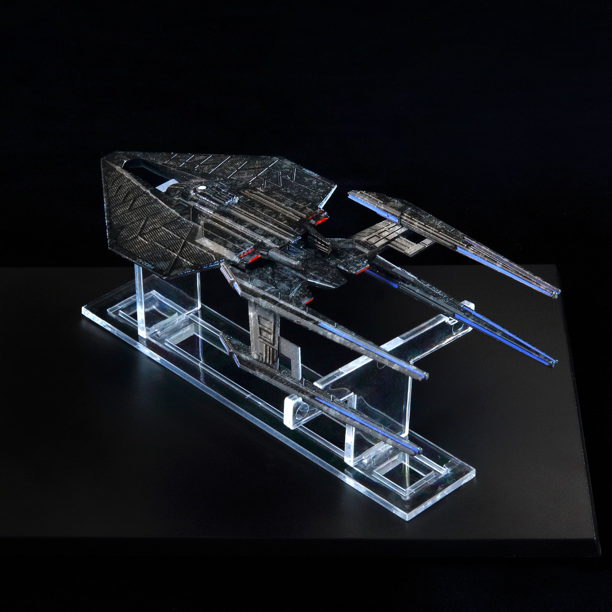 Starship Library Series - Nimrod Class (Section 31)– Master Replicas