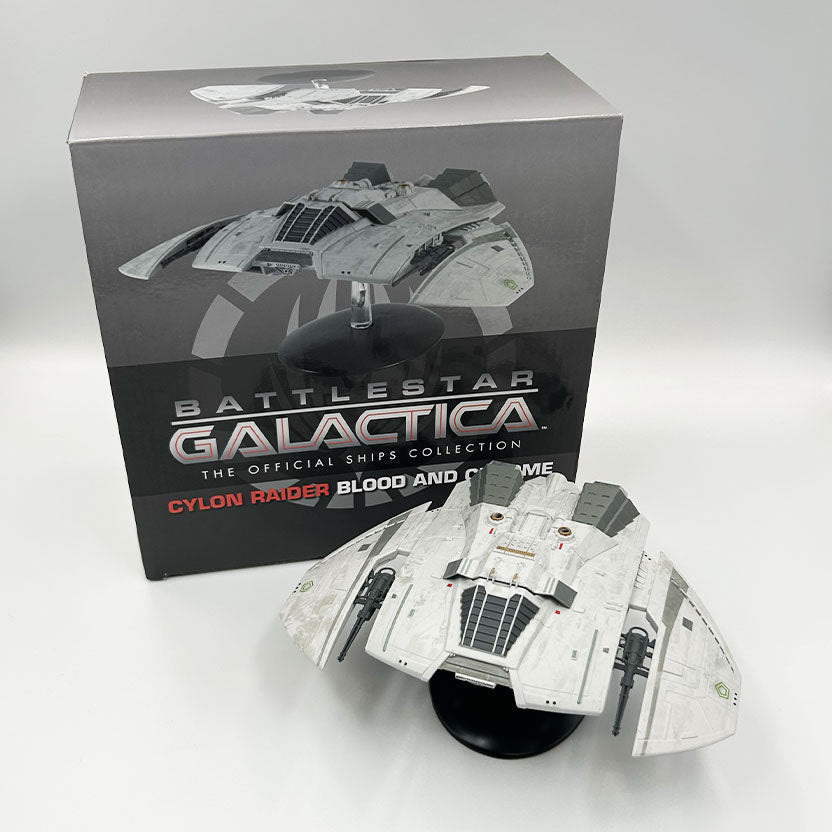 Cylon Rider Battlestar Galactica Cylon Raider (Blood and Chrome) – Master Replicas