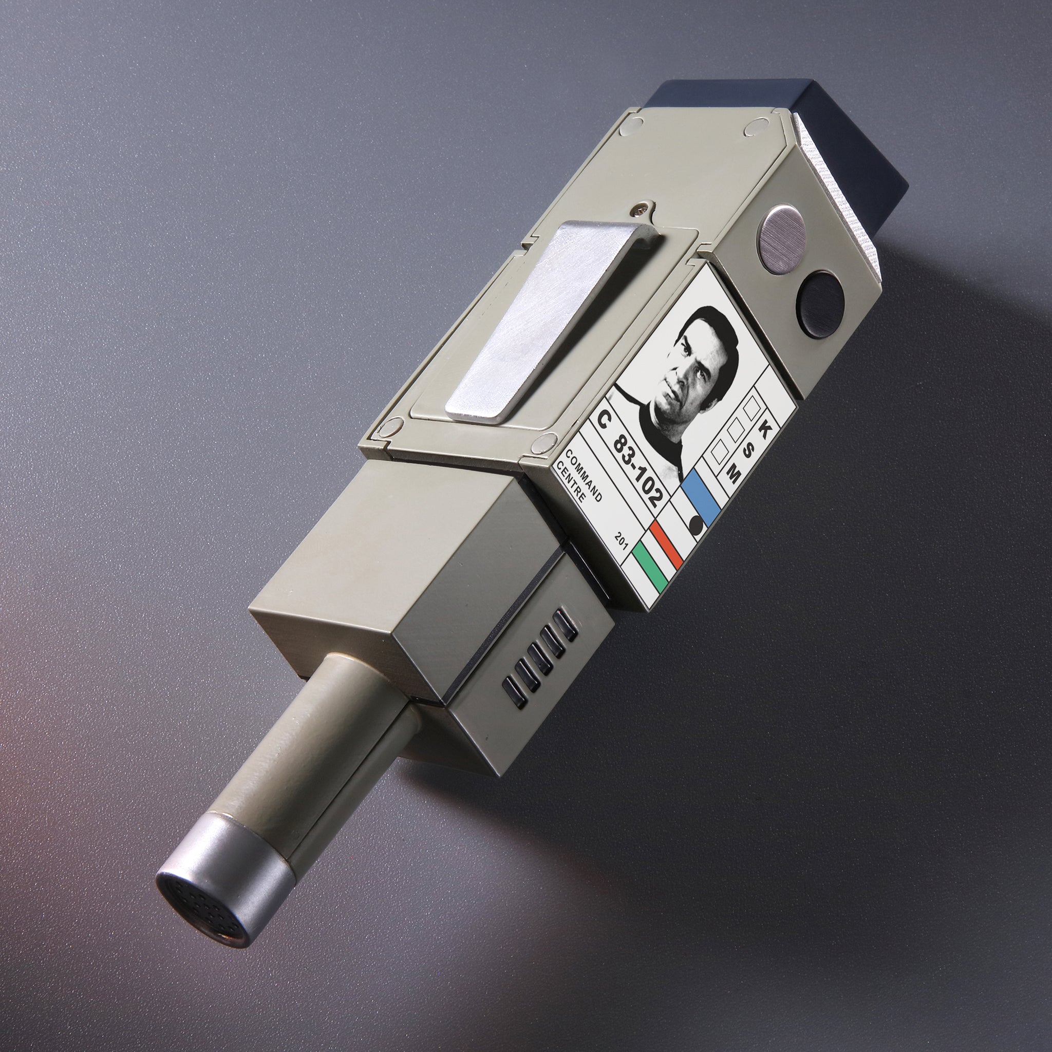 Space 1999 Stun Gun and Commlock– Master Replicas