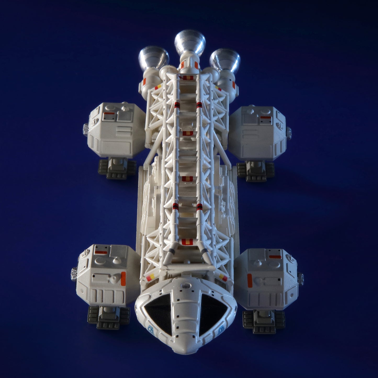 Space 1999 5.5 Inch Eagle Freighter