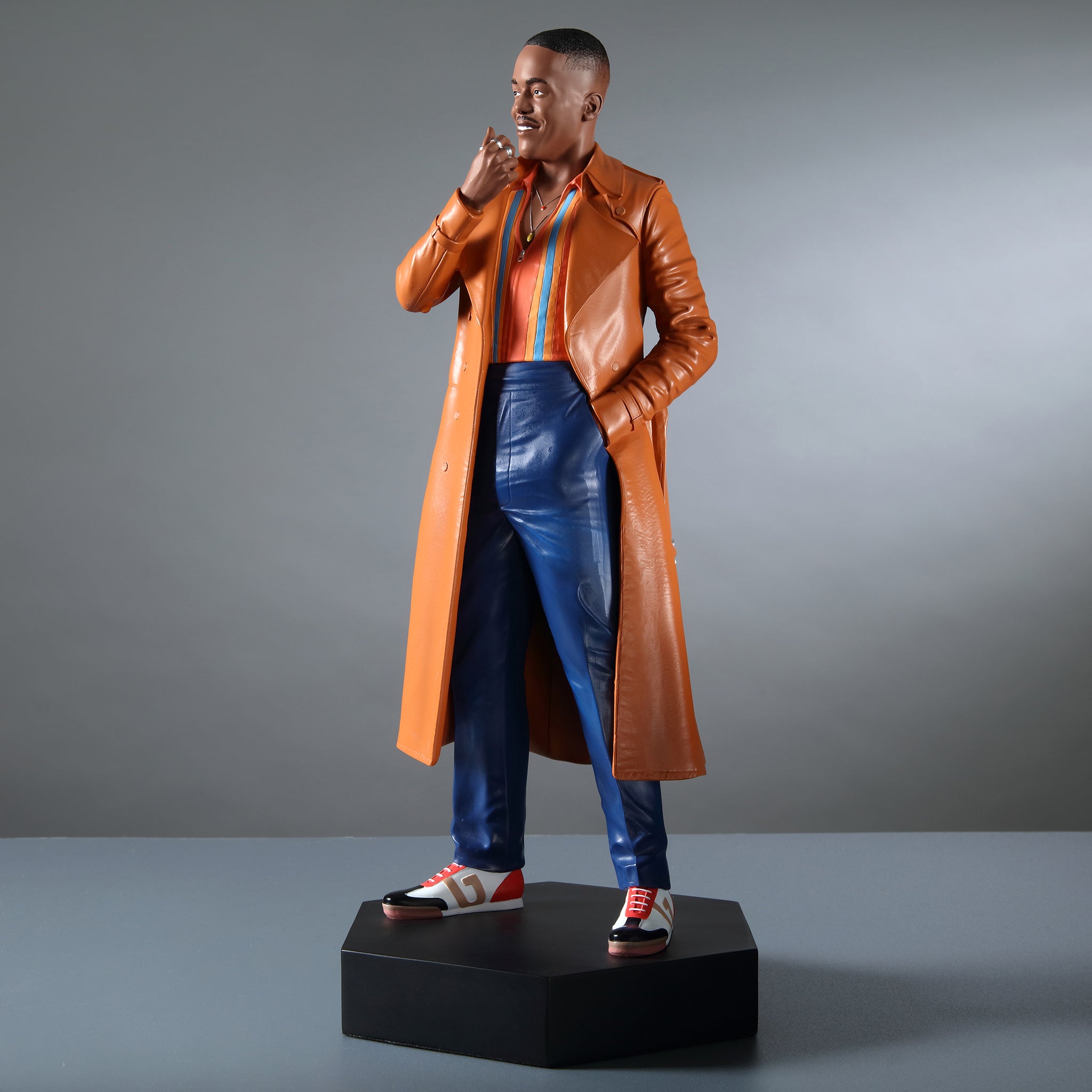 The Fifteenth Doctor Sixth Scale Statue– Master Replicas
