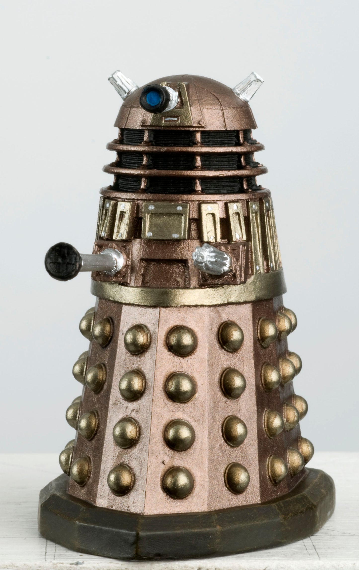 Original Dalek In Color Doctor Who' Gallery: The Evolution Of Dalek