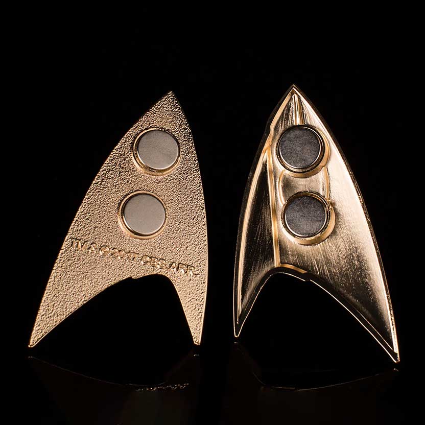Star Trek: Discovery Magnetic Badge Operations – Master Replicas